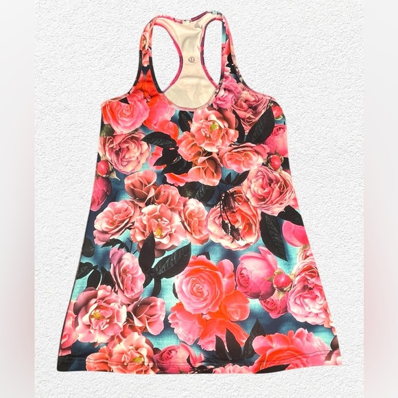 Lululemon | Lightened Up Singlet | Secret Garden - Picture 5 of 7